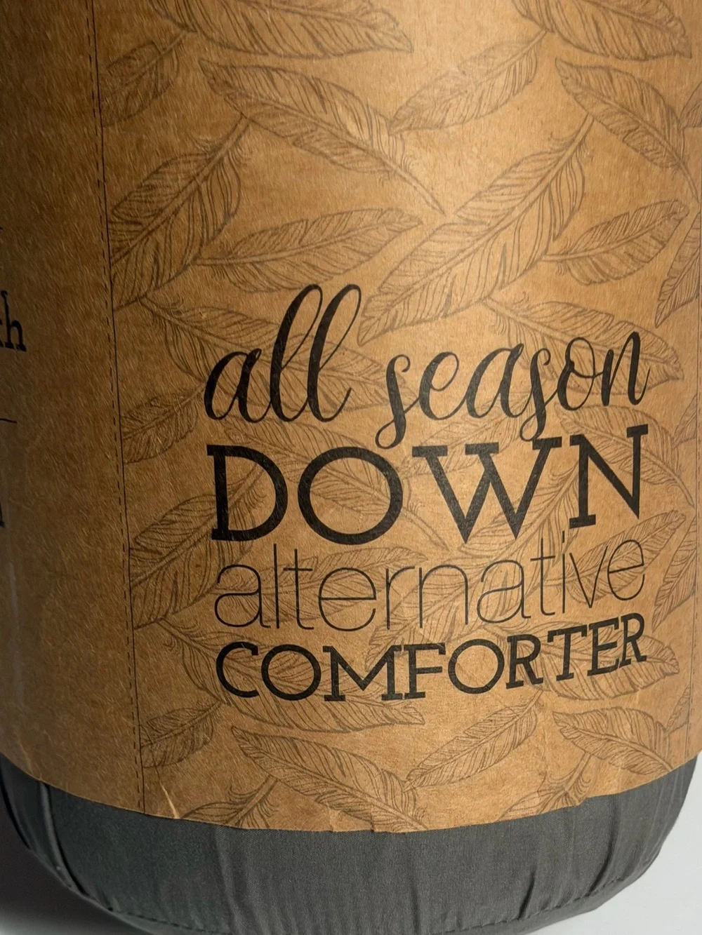 I Enjoy Home Brand All Season Alternative Down Gray Comforter Size Full/Queen